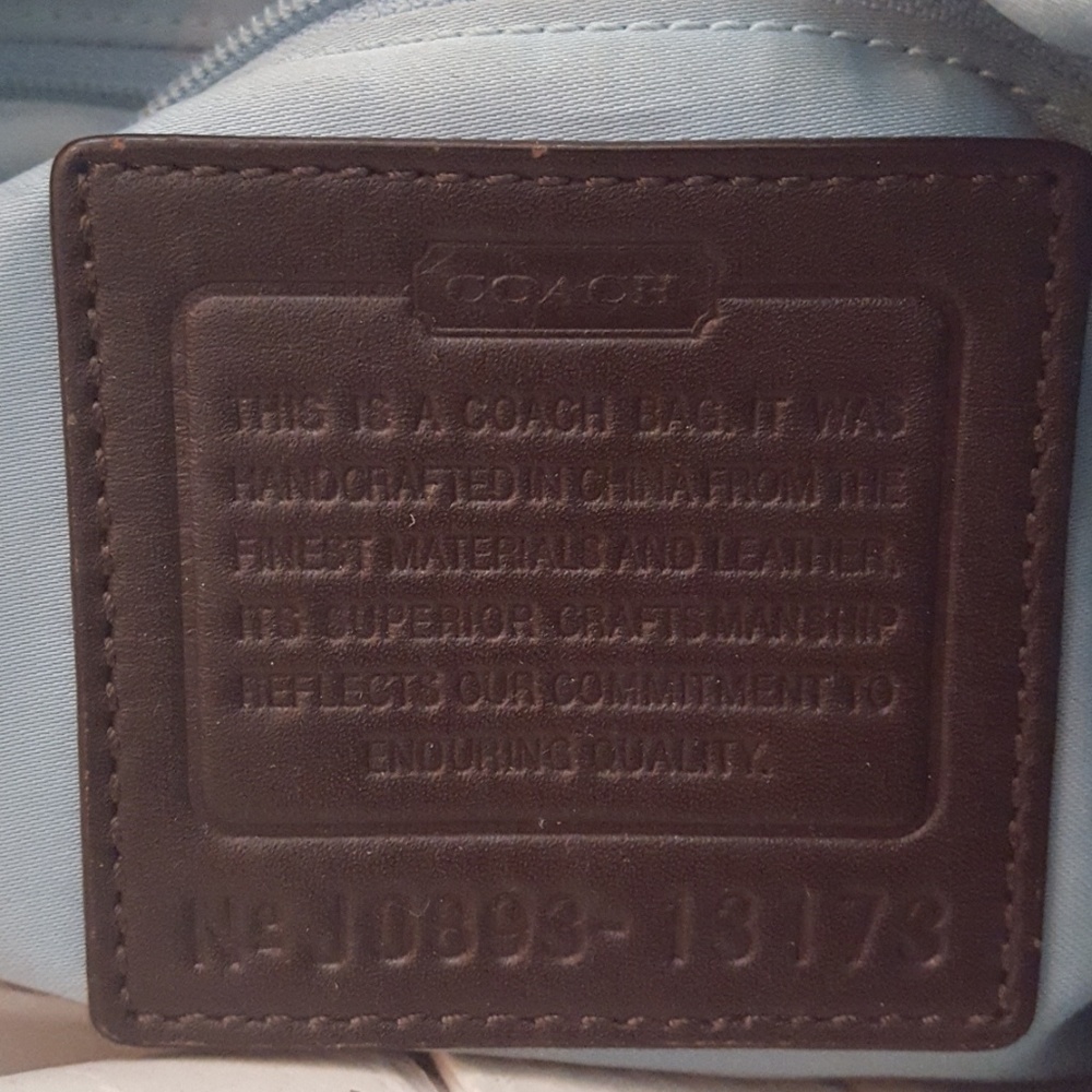 Handbag - Picture 3 of 3